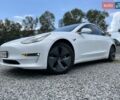 Білий Тесла Модель 3, об'ємом двигуна 0 л та пробігом 57 тис. км за 18650 $, фото 3 на Automoto.ua