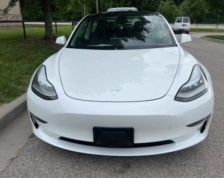 Белый Тесла Модель 3, объемом двигателя 0 л и пробегом 38 тыс. км за 11200 $, фото 1 на Automoto.ua