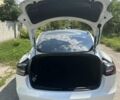 Білий Тесла Модель 3, об'ємом двигуна 0 л та пробігом 60 тис. км за 29500 $, фото 8 на Automoto.ua