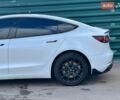 Белый Тесла Модель 3, объемом двигателя 0 л и пробегом 90 тыс. км за 18999 $, фото 12 на Automoto.ua