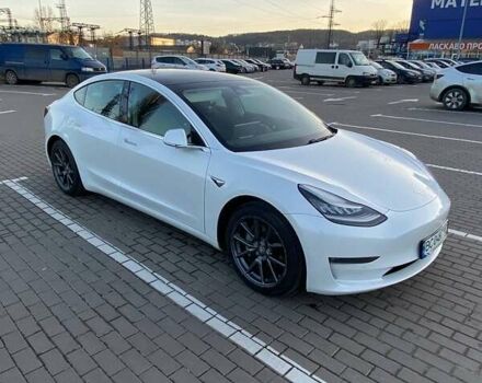 Белый Тесла Модель 3, объемом двигателя 0 л и пробегом 101 тыс. км за 19400 $, фото 2 на Automoto.ua