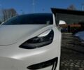 Белый Тесла Модель 3, объемом двигателя 0 л и пробегом 71 тыс. км за 17900 $, фото 13 на Automoto.ua