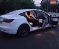 Білий Тесла Модель 3, об'ємом двигуна 0 л та пробігом 101 тис. км за 29600 $, фото 11 на Automoto.ua
