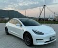 Білий Тесла Модель 3, об'ємом двигуна 0 л та пробігом 49 тис. км за 18950 $, фото 1 на Automoto.ua