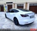 Белый Тесла Модель 3, объемом двигателя 0 л и пробегом 10100 тыс. км за 14800 $, фото 3 на Automoto.ua