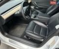 Білий Тесла Модель 3, об'ємом двигуна 0 л та пробігом 59 тис. км за 22500 $, фото 1 на Automoto.ua