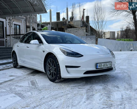 Белый Тесла Модель 3, объемом двигателя 0 л и пробегом 63 тыс. км за 19500 $, фото 12 на Automoto.ua