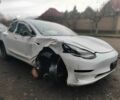 Белый Тесла Модель 3, объемом двигателя 0 л и пробегом 67 тыс. км за 9500 $, фото 3 на Automoto.ua