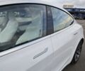 Тесла Модель 3 2020 в Киеве на Automoto.ua Белый Тесла Модель 3, объемом двигателя 0 л и пробегом 112 тыс. км за 25900 $, фото 1 на Automoto.ua