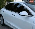 Белый Тесла Модель 3, объемом двигателя 0 л и пробегом 120 тыс. км за 15199 $, фото 12 на Automoto.ua