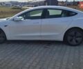 Білий Тесла Модель 3, об'ємом двигуна 0 л та пробігом 47 тис. км за 26200 $, фото 3 на Automoto.ua