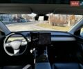 Білий Тесла Модель 3, об'ємом двигуна 0 л та пробігом 162 тис. км за 17540 $, фото 15 на Automoto.ua
