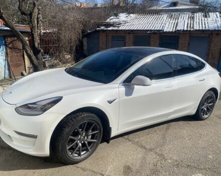 Белый Тесла Модель 3, объемом двигателя 0 л и пробегом 138 тыс. км за 15900 $, фото 2 на Automoto.ua