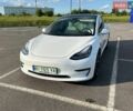 Білий Тесла Модель 3, об'ємом двигуна 0 л та пробігом 105 тис. км за 21500 $, фото 5 на Automoto.ua