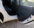Білий Тесла Модель 3, об'ємом двигуна 0 л та пробігом 102 тис. км за 18500 $, фото 23 на Automoto.ua