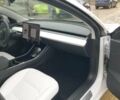 Білий Тесла Модель 3, об'ємом двигуна 0 л та пробігом 45 тис. км за 9900 $, фото 3 на Automoto.ua