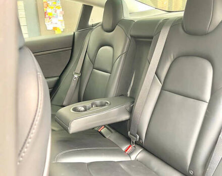 Білий Тесла Модель 3, об'ємом двигуна 0 л та пробігом 87 тис. км за 16500 $, фото 16 на Automoto.ua