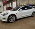 Білий Тесла Модель 3, об'ємом двигуна 0 л та пробігом 62 тис. км за 3000 $, фото 1 на Automoto.ua
