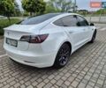 Белый Тесла Модель 3, объемом двигателя 0 л и пробегом 79 тыс. км за 15550 $, фото 34 на Automoto.ua