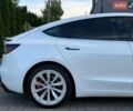 Белый Тесла Модель 3, объемом двигателя 0 л и пробегом 120 тыс. км за 15199 $, фото 24 на Automoto.ua