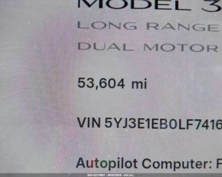 Белый Тесла Модель 3, объемом двигателя 0 л и пробегом 53 тыс. км за 5500 $, фото 13 на Automoto.ua