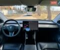 Белый Тесла Модель 3, объемом двигателя 0 л и пробегом 93 тыс. км за 13999 $, фото 17 на Automoto.ua