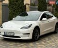 Білий Тесла Модель 3, об'ємом двигуна 0 л та пробігом 60 тис. км за 18500 $, фото 44 на Automoto.ua