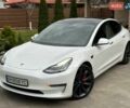 Белый Тесла Модель 3, объемом двигателя 0 л и пробегом 145 тыс. км за 18008 $, фото 1 на Automoto.ua