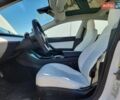 Білий Тесла Модель 3, об'ємом двигуна 0 л та пробігом 93 тис. км за 5500 $, фото 6 на Automoto.ua