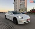 Білий Тесла Модель 3, об'ємом двигуна 0 л та пробігом 221 тис. км за 12700 $, фото 2 на Automoto.ua