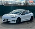Белый Тесла Модель 3, объемом двигателя 0 л и пробегом 90 тыс. км за 18999 $, фото 8 на Automoto.ua