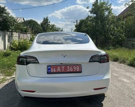 Белый Тесла Модель 3, объемом двигателя 0 л и пробегом 58 тыс. км за 29500 $, фото 7 на Automoto.ua