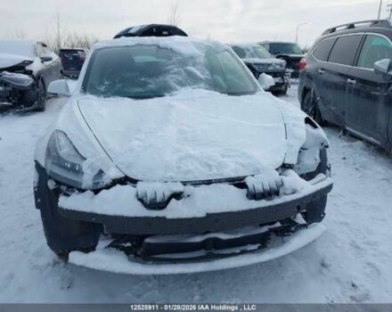 Белый Тесла Модель 3, объемом двигателя 0 л и пробегом 118 тыс. км за 10800 $, фото 9 на Automoto.ua