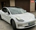 Белый Тесла Модель 3, объемом двигателя 0 л и пробегом 145 тыс. км за 18500 $, фото 5 на Automoto.ua