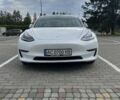 Білий Тесла Модель 3, об'ємом двигуна 0 л та пробігом 42 тис. км за 20100 $, фото 1 на Automoto.ua