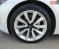 Белый Тесла Модель 3, объемом двигателя 0 л и пробегом 88 тыс. км за 22800 $, фото 49 на Automoto.ua