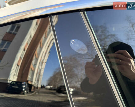 Белый Тесла Модель 3, объемом двигателя 0 л и пробегом 102 тыс. км за 13700 $, фото 33 на Automoto.ua