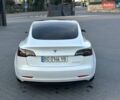 Белый Тесла Модель 3, объемом двигателя 0 л и пробегом 125 тыс. км за 17700 $, фото 17 на Automoto.ua