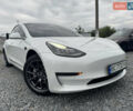 Белый Тесла Модель 3, объемом двигателя 0 л и пробегом 120 тыс. км за 17500 $, фото 5 на Automoto.ua
