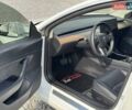 Белый Тесла Модель 3, объемом двигателя 0 л и пробегом 130 тыс. км за 17950 $, фото 22 на Automoto.ua