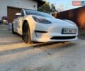 Білий Тесла Модель 3, об'ємом двигуна 0 л та пробігом 117 тис. км за 20300 $, фото 1 на Automoto.ua
