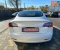 Белый Тесла Модель 3, объемом двигателя 0 л и пробегом 108 тыс. км за 17950 $, фото 6 на Automoto.ua