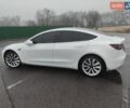Белый Тесла Модель 3, объемом двигателя 0 л и пробегом 108 тыс. км за 16500 $, фото 3 на Automoto.ua