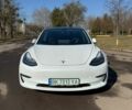 Белый Тесла Модель 3, объемом двигателя 0 л и пробегом 82 тыс. км за 16500 $, фото 5 на Automoto.ua