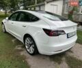 Білий Тесла Модель 3, об'ємом двигуна 0 л та пробігом 136 тис. км за 12500 $, фото 6 на Automoto.ua