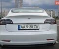 Білий Тесла Модель 3, об'ємом двигуна 0 л та пробігом 132 тис. км за 20300 $, фото 19 на Automoto.ua