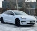 Белый Тесла Модель 3, объемом двигателя 0 л и пробегом 90 тыс. км за 19999 $, фото 1 на Automoto.ua