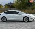Білий Тесла Модель 3, об'ємом двигуна 0 л та пробігом 81 тис. км за 16500 $, фото 26 на Automoto.ua