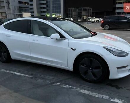 Білий Тесла Модель 3, об'ємом двигуна 0 л та пробігом 160 тис. км за 16000 $, фото 12 на Automoto.ua