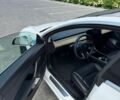 Білий Тесла Модель 3, об'ємом двигуна 0 л та пробігом 156 тис. км за 15500 $, фото 8 на Automoto.ua